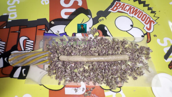 9 手卷三 - 大麻手卷,並添加HASH,表面包裹松香hash